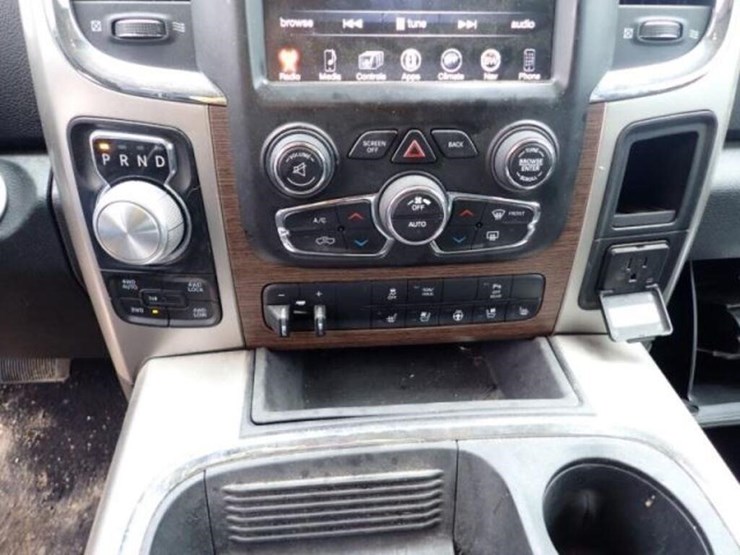 2017-dodge-ram-1500-image-19