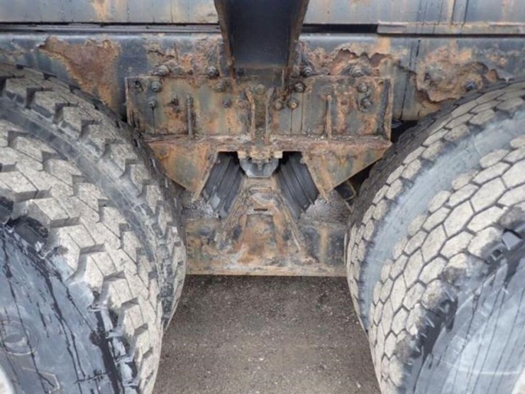 2004-mack-cv713-granite-t/a-rolloff-truck-1m2ag10c-image-51