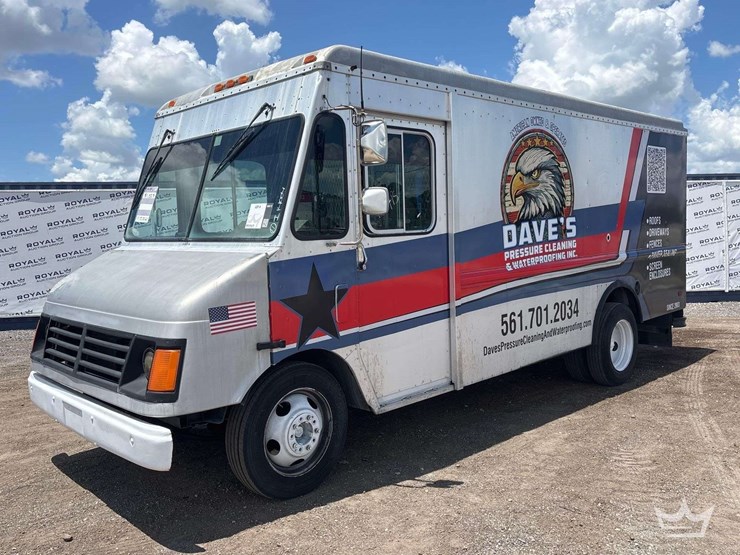 1995-gmc-step-van-image-1