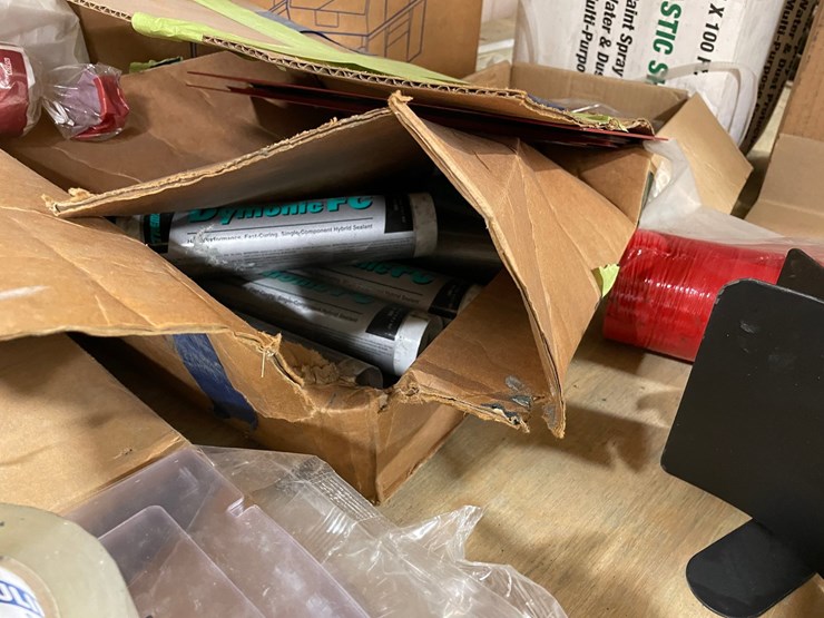 #4556-•-contents-of-shelf-image-7
