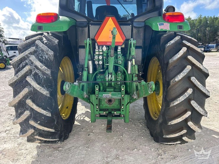 2014-john-deere-6125m-image-9