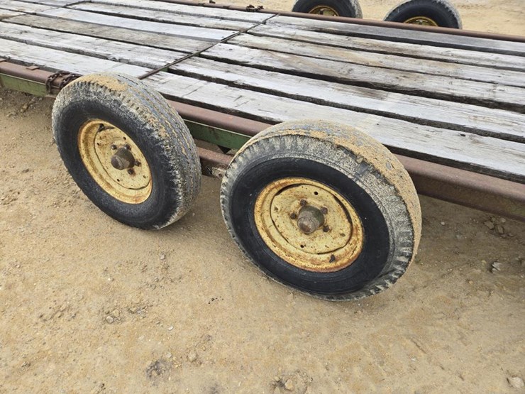 john-deere-28-image-4