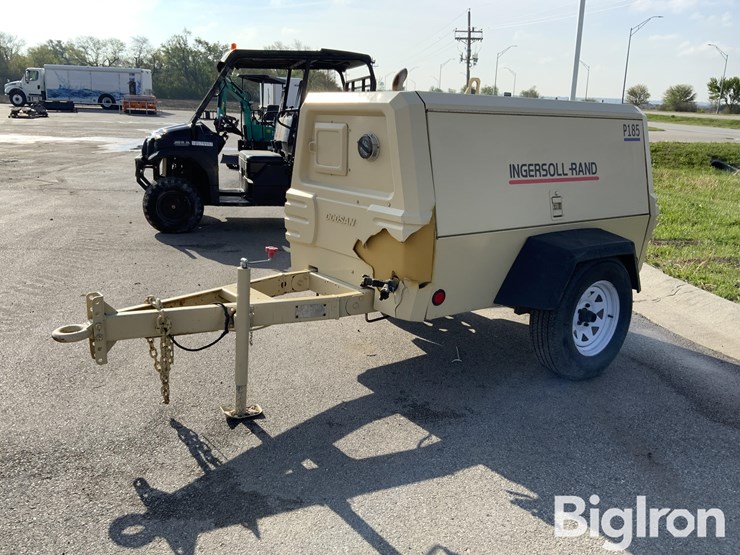 2004-ingersoll-rand-p185wjd-image-1