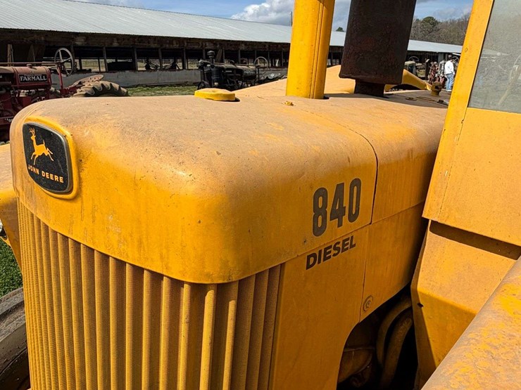 john-deere-840-image-10