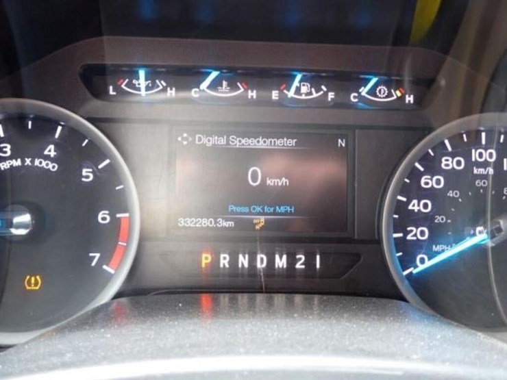 2018-ford-f250-xl-image-11