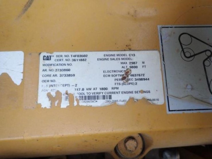 2015-caterpillar-349fl-image-75