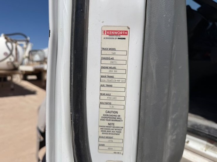 2019-kenworth-t680-image-14
