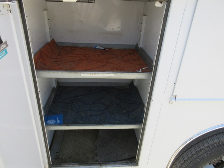 2006-ford-f350-xl-image-12