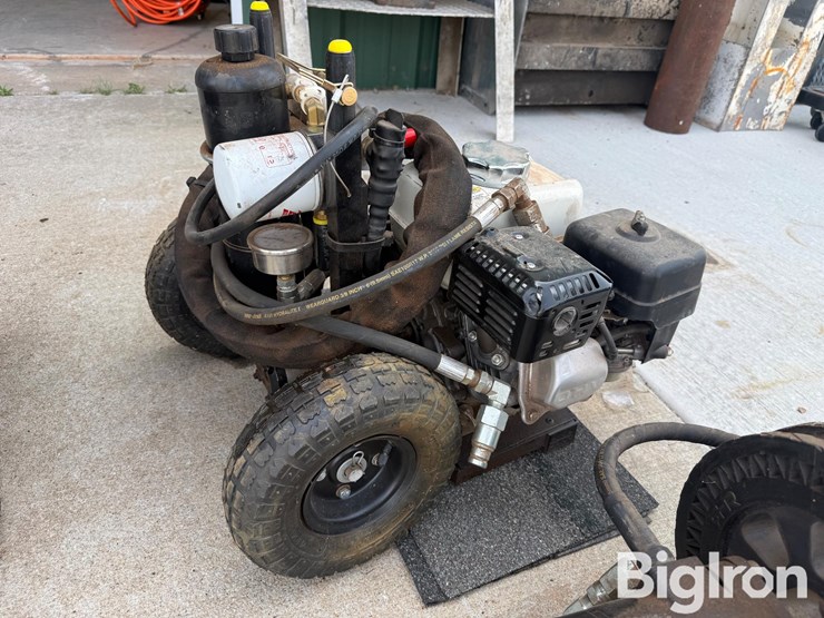 pump-trax-water-well-pump-puller-image-11