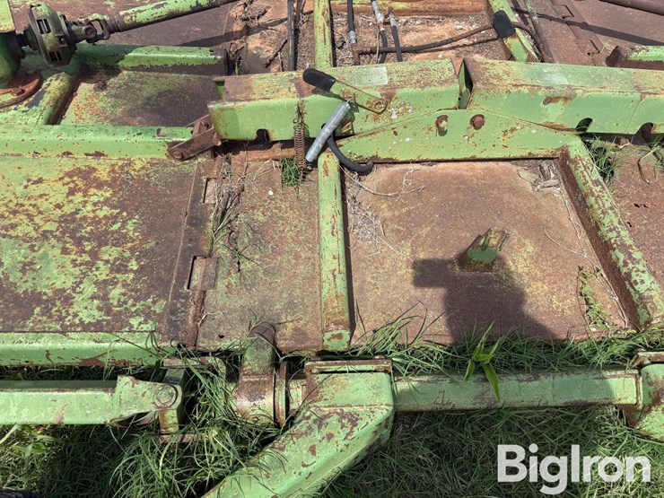 john-deere-15-image-19
