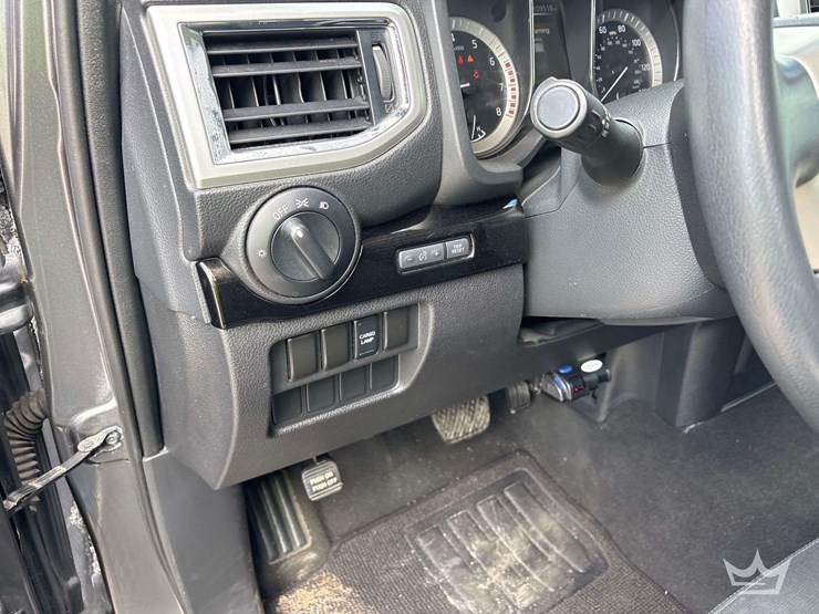 2018-nissan-titan-image-13