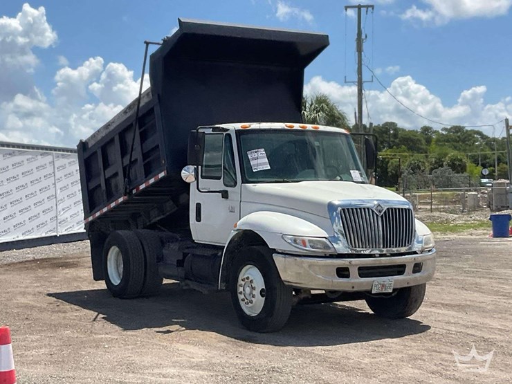 2006-international-durastar-4300-image-6