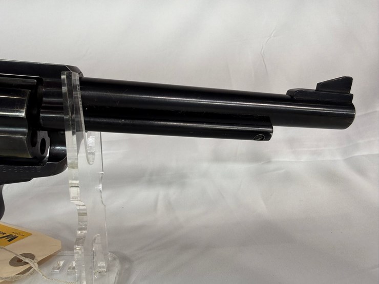 #81-•-ruger-blackhawk-357mag-revolver-32-55196-image-14