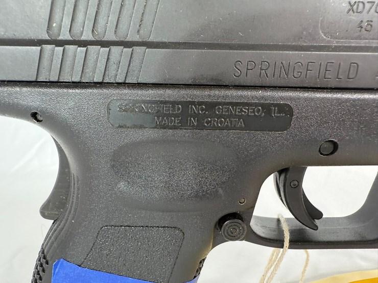 #45-•-springfield-army-xd-45acp-pistol-xd708206-image-25