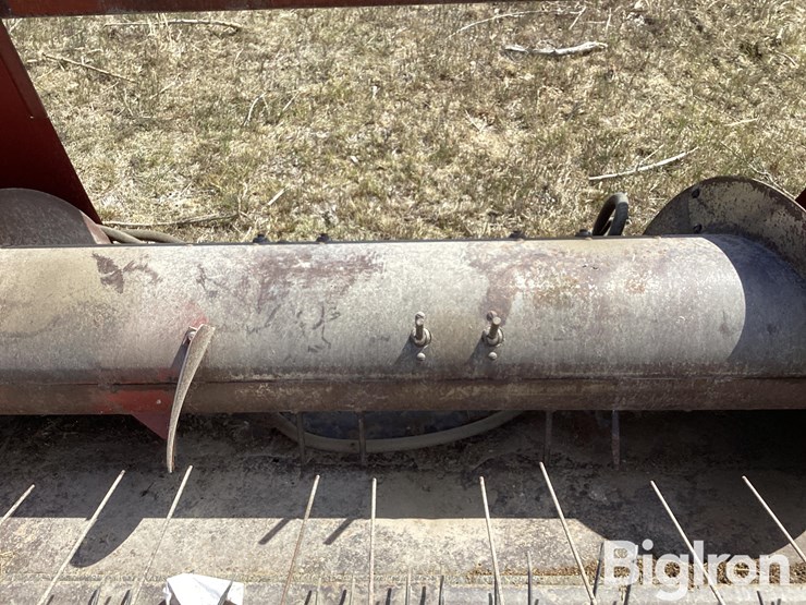 case-ih-810-image-17