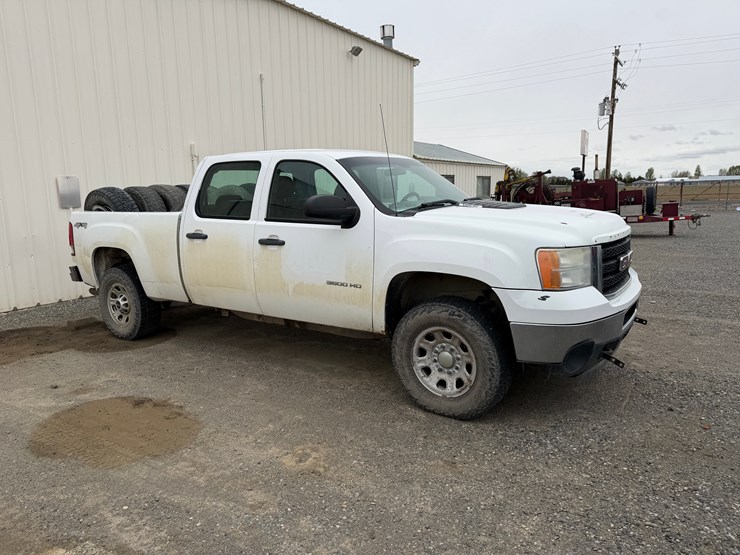 2012-gmc-sierra-3500hd-image-2