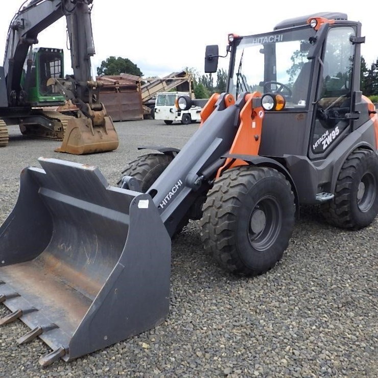 2022 HITACHI ZW95