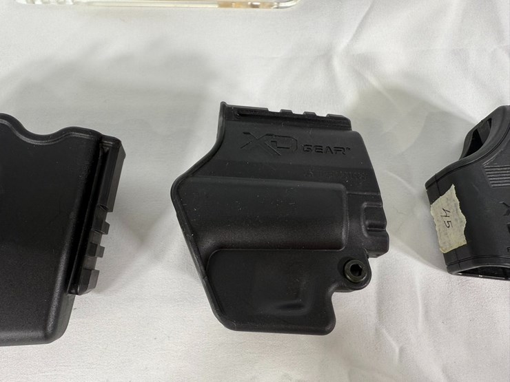 #45-•-springfield-army-xd-45acp-pistol-xd708206-image-4