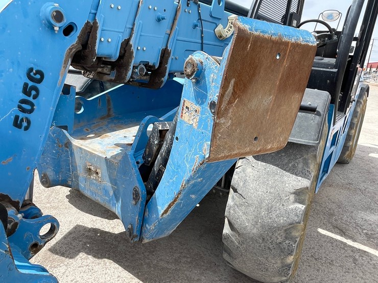 2019-genie-gth1256-image-36