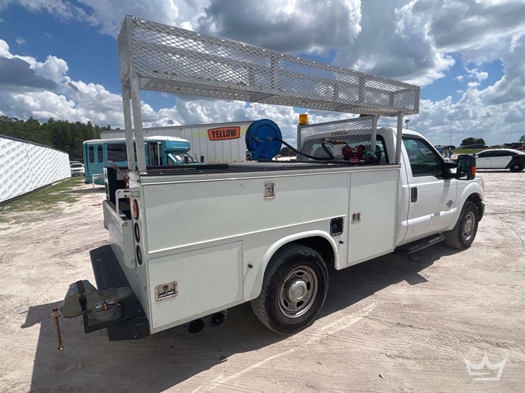 2015-ford-f350-image-3