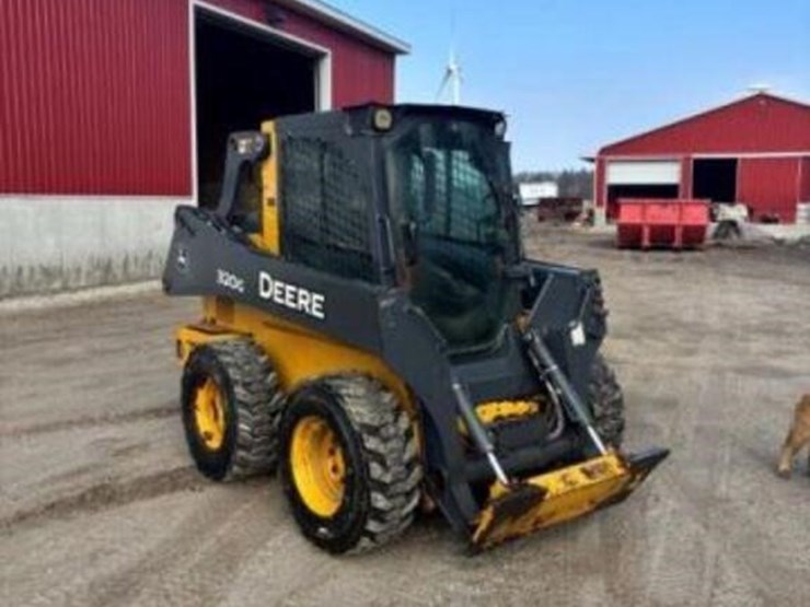 2019-deere-320g-image-2