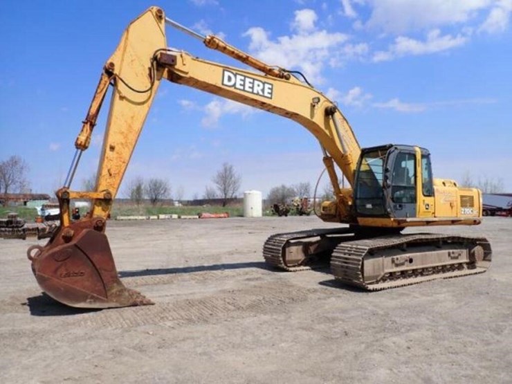 2004-deere-270c-lc-image-1