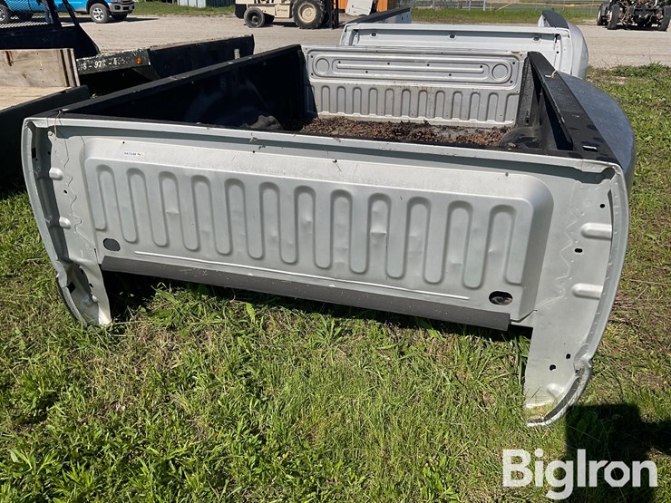 2006-dodge-3500-image-2