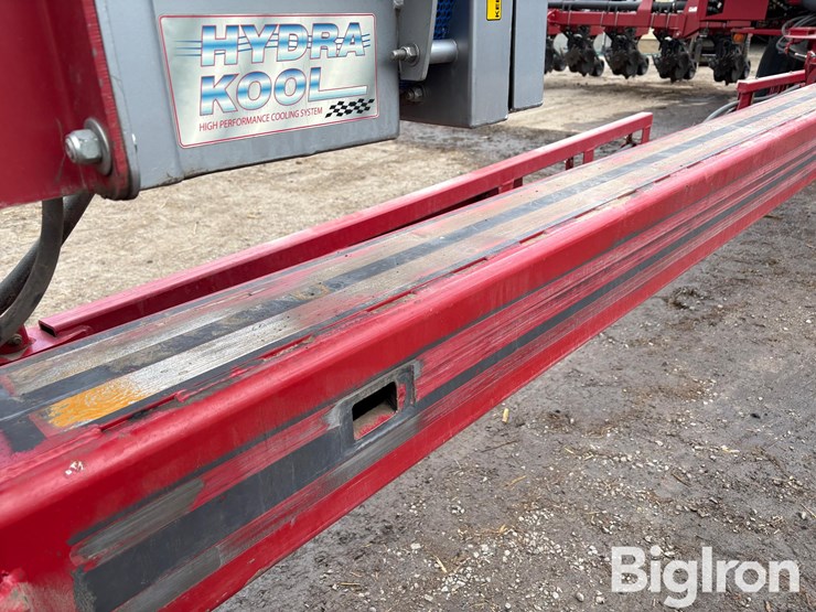 case-ih-1200-image-17