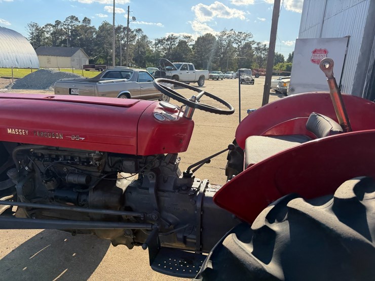 massey-ferguson-to35-image-19