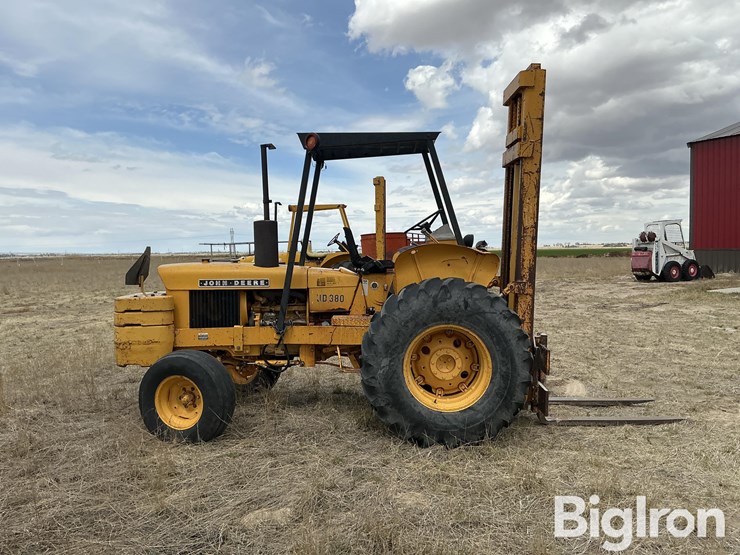 john-deere-380-image-4