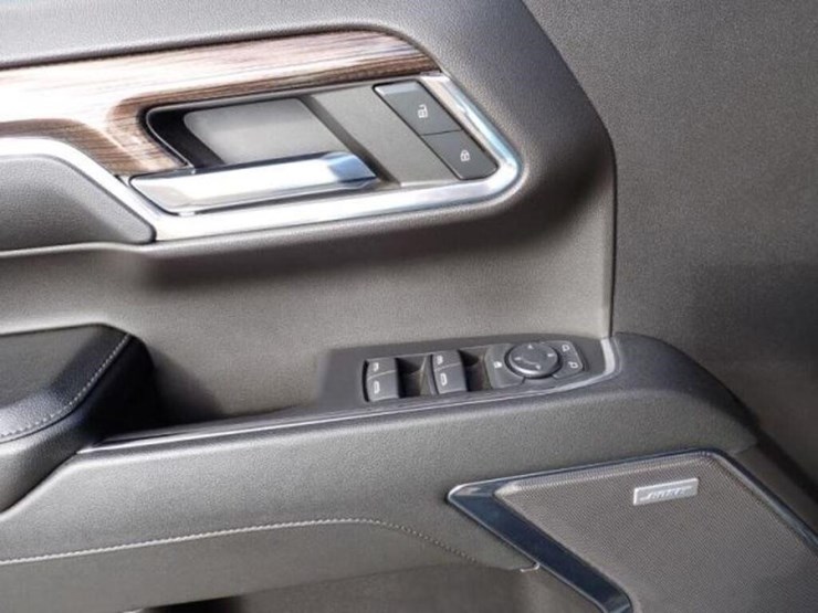 2024-chevrolet-silverado-1500-image-15