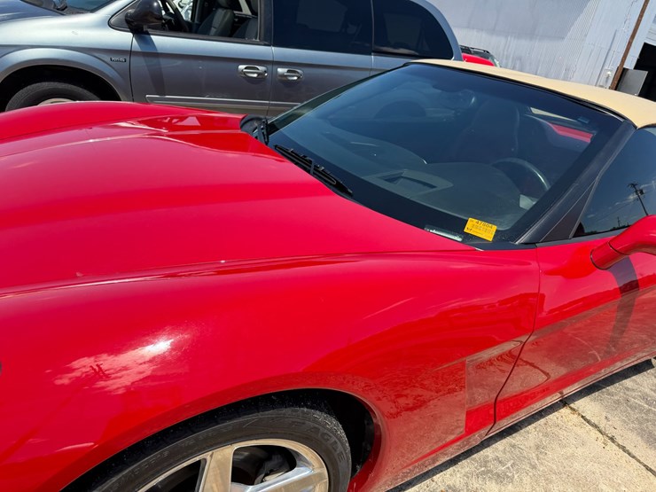 #47804-•-2005-chevrolet-corvette-convertible-vin:-1g1yy34u655124268-image-31