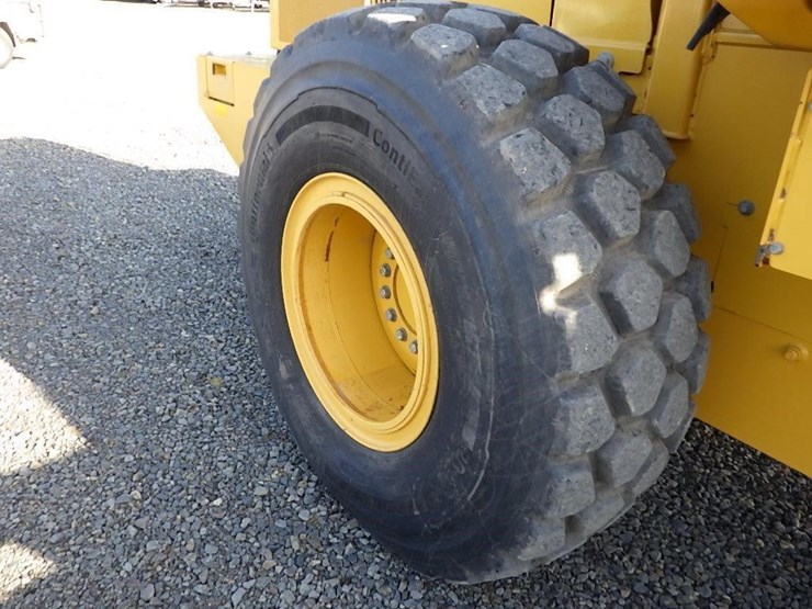 2023-john-deere-544-image-38