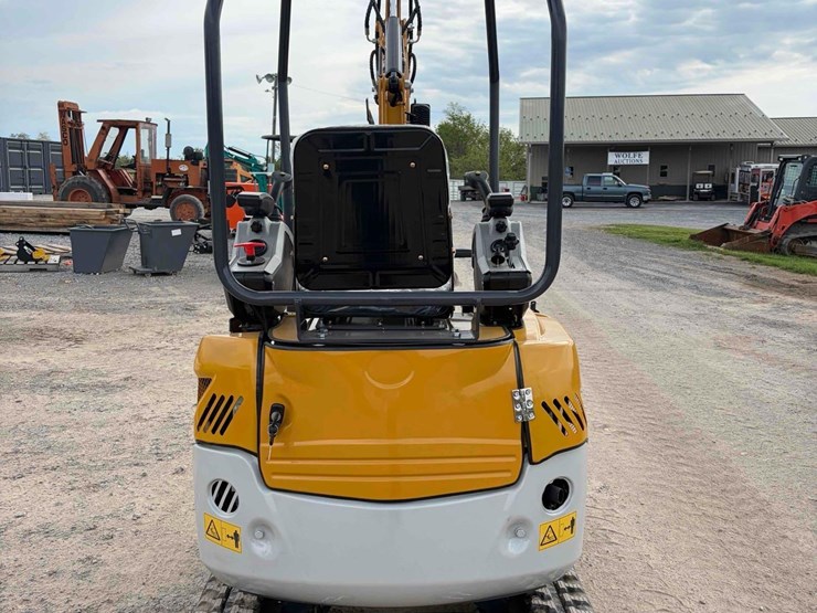 unused-me20-mini-excavator-canopy-image-4