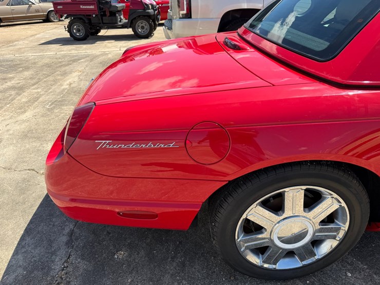 #47813-•-2004-ford-thunderbird-coupe-vin:-1fahp60a24y101242-image-44