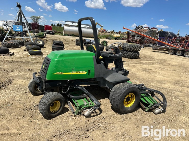 john-deere-3225c-image-5
