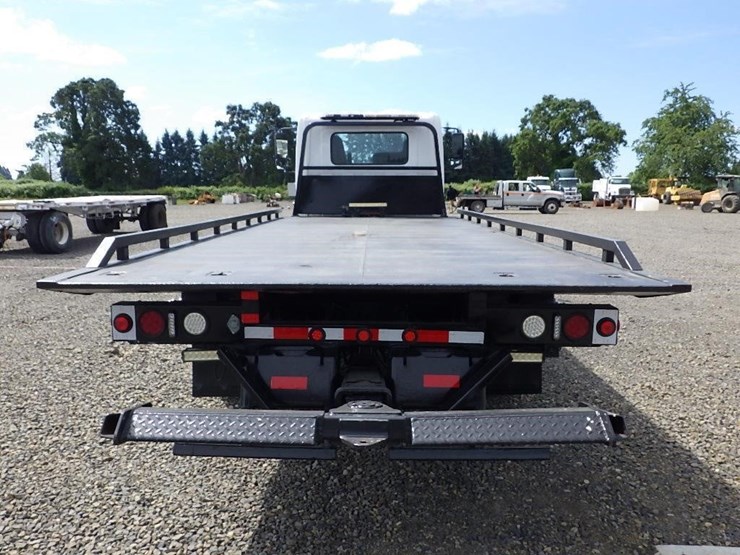 2018-hino-338-image-6