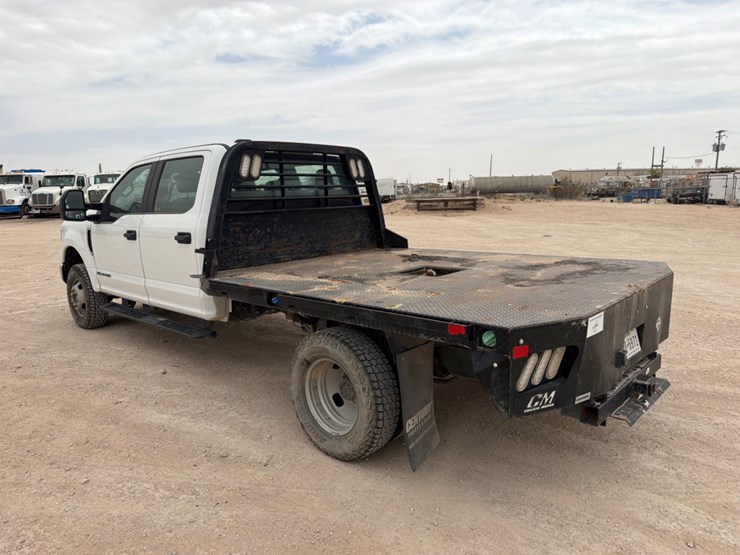 2021-ford-f350-image-6