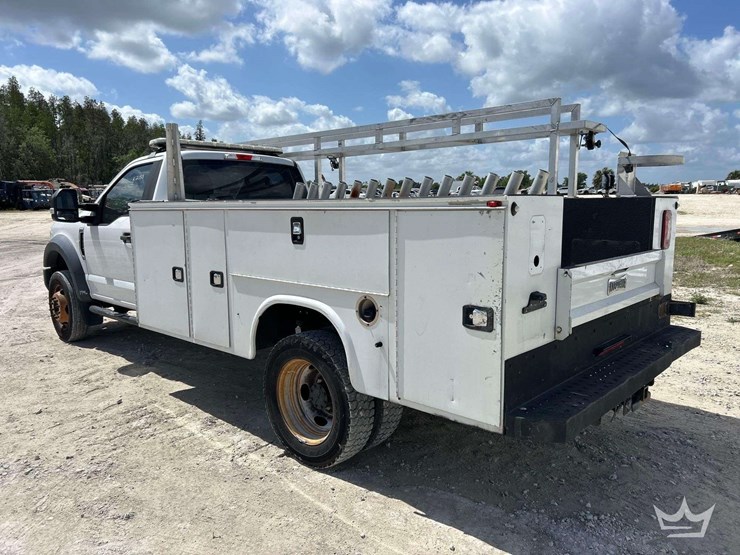 2019-ford-f450-image-4