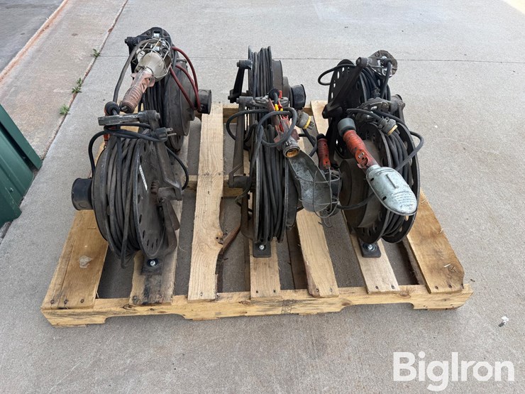 benjamin-drop-light-reels-image-8
