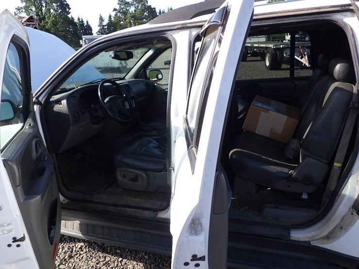 2003-chevrolet-blazer-image-22