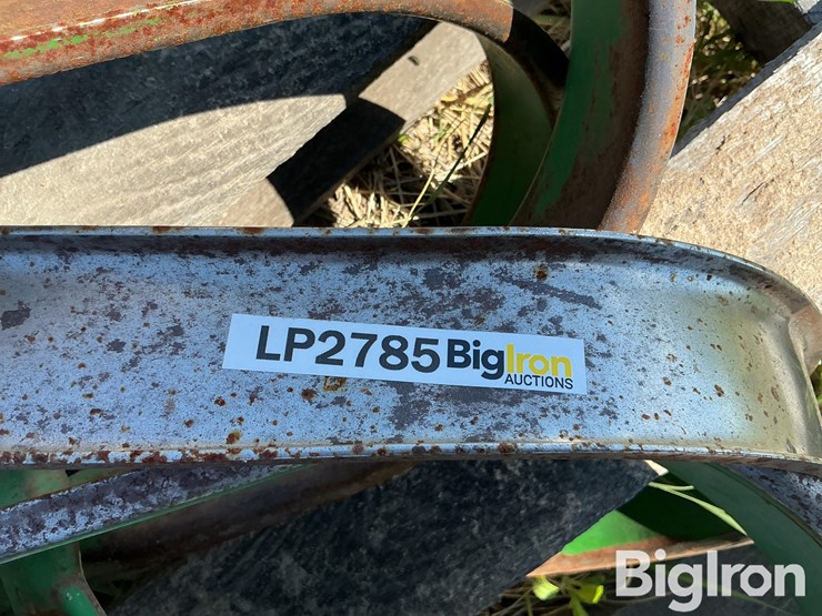 john-deere-568-image-15