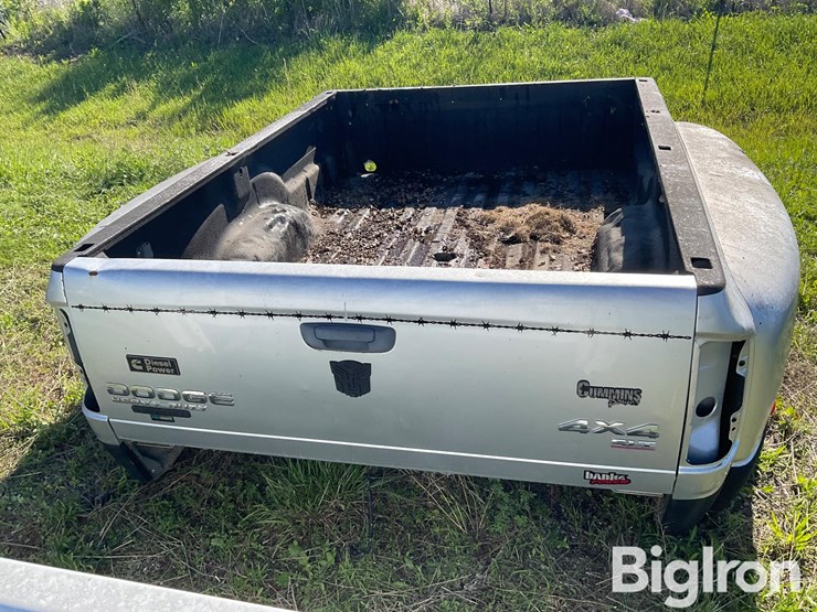 2006-dodge-3500-image-6