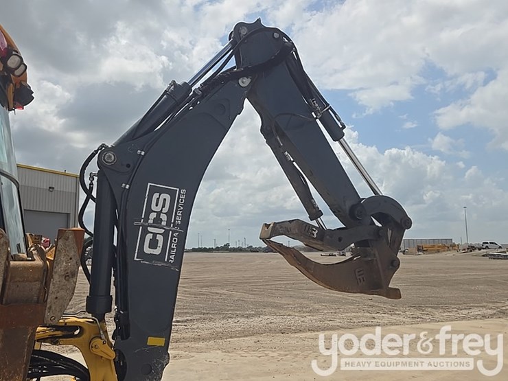 2020-deere-310sl-image-23
