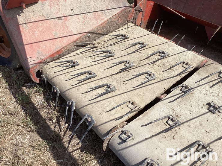 case-ih-810-image-14