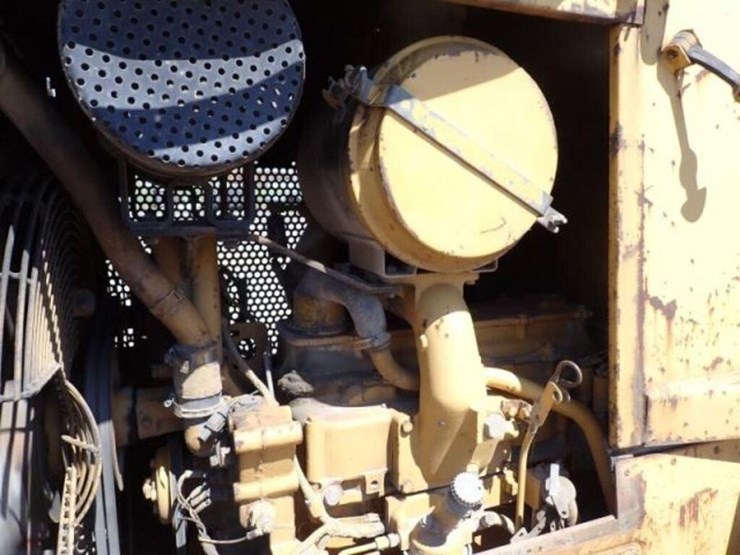 1990-caterpillar-d4h-image-58