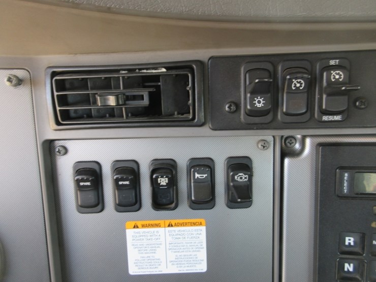 2019-kenworth-t270-image-10