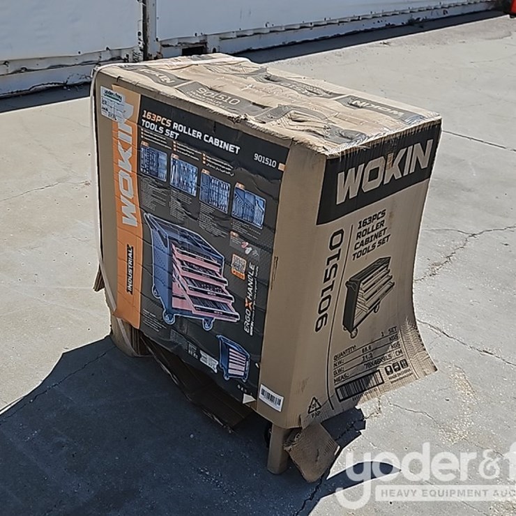 Unused Wokin 163 Piece Tool Kit, 6 Drawer Roll Around Tool Center
