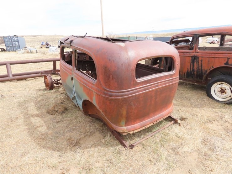 1934-ford-sedans-for-project-or-parts-image-4