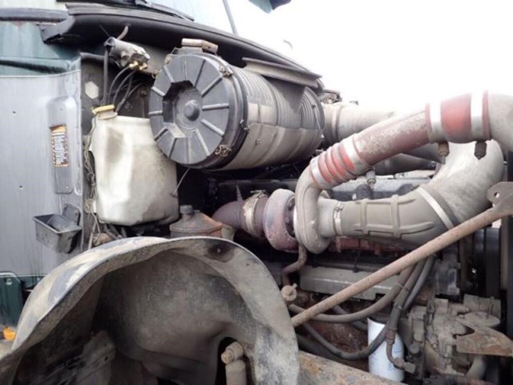 2004-mack-cv713-granite-t/a-rolloff-truck-1m2ag10c-image-28